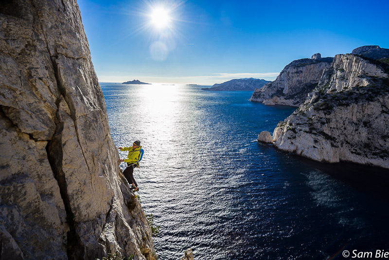 ESCALADE dans les CALANQUES