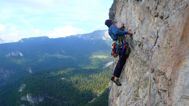 image-escalade--Dolomites-Torre Trieste-voie Cassin-Ratti